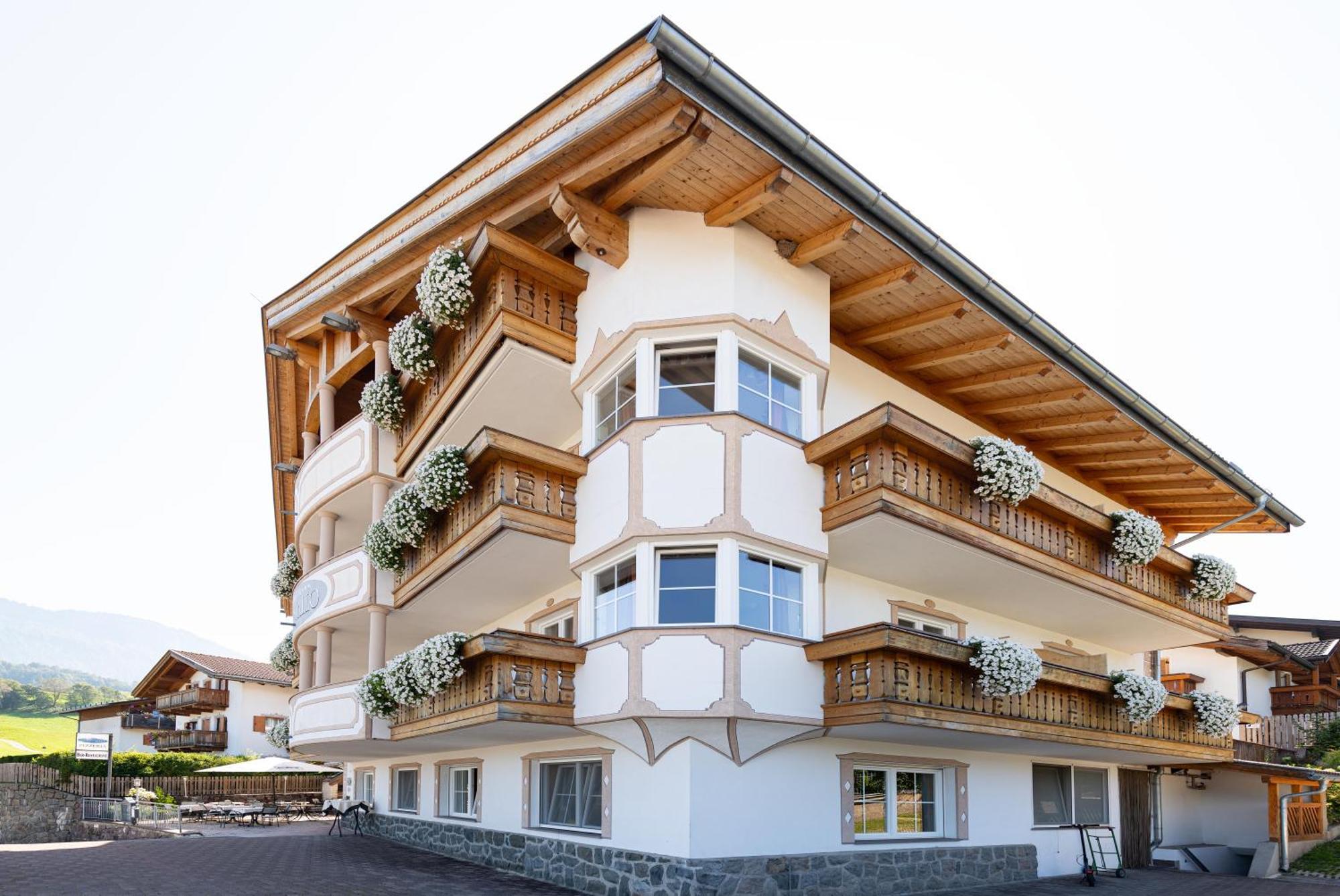 Hotel Cristallo Castelrotto Esterno foto