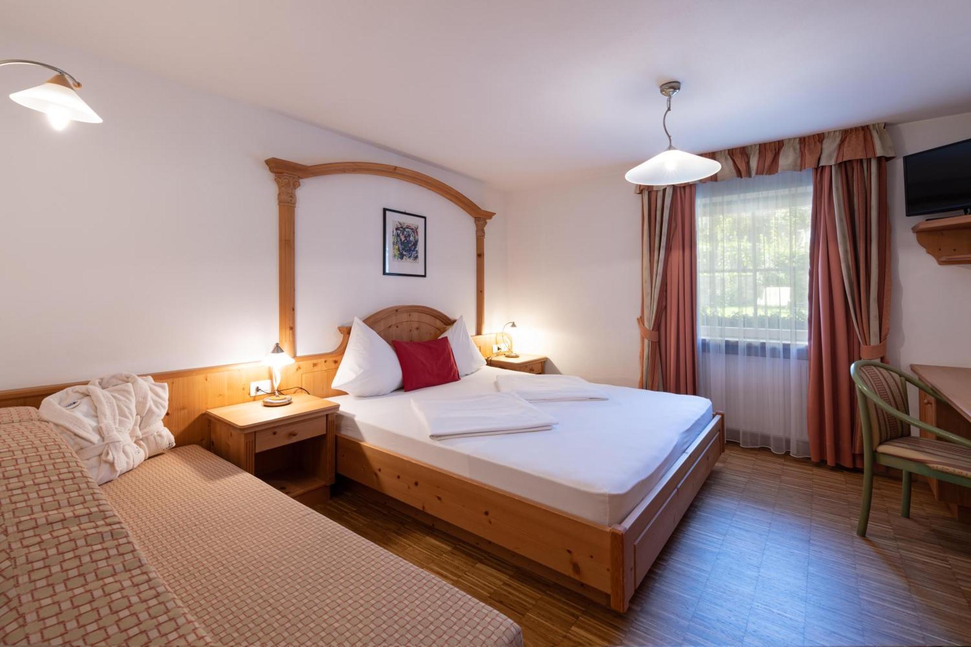 Hotel Cristallo Castelrotto Esterno foto